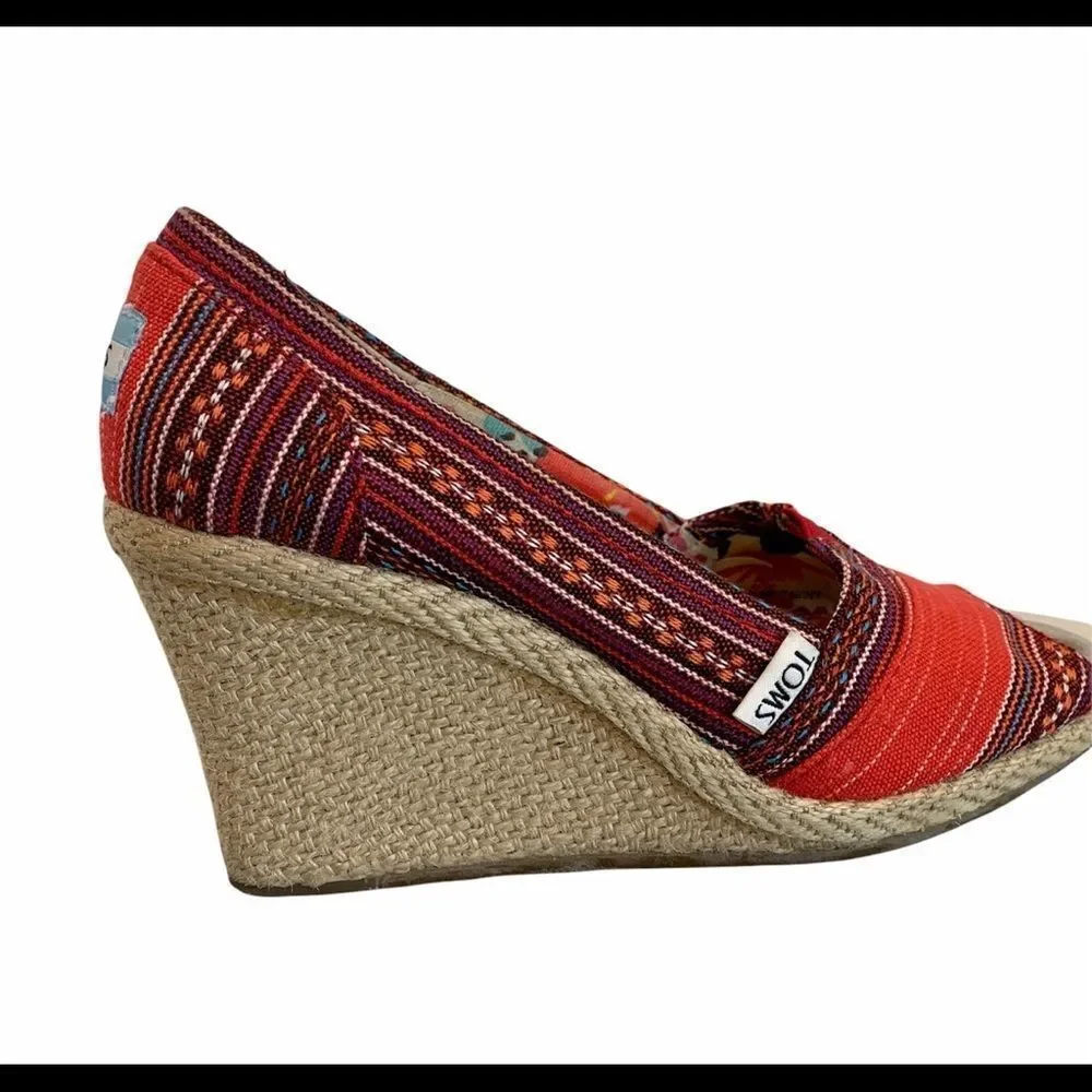 TOMS Red orange Wedge espadrille Sandal size 6.5